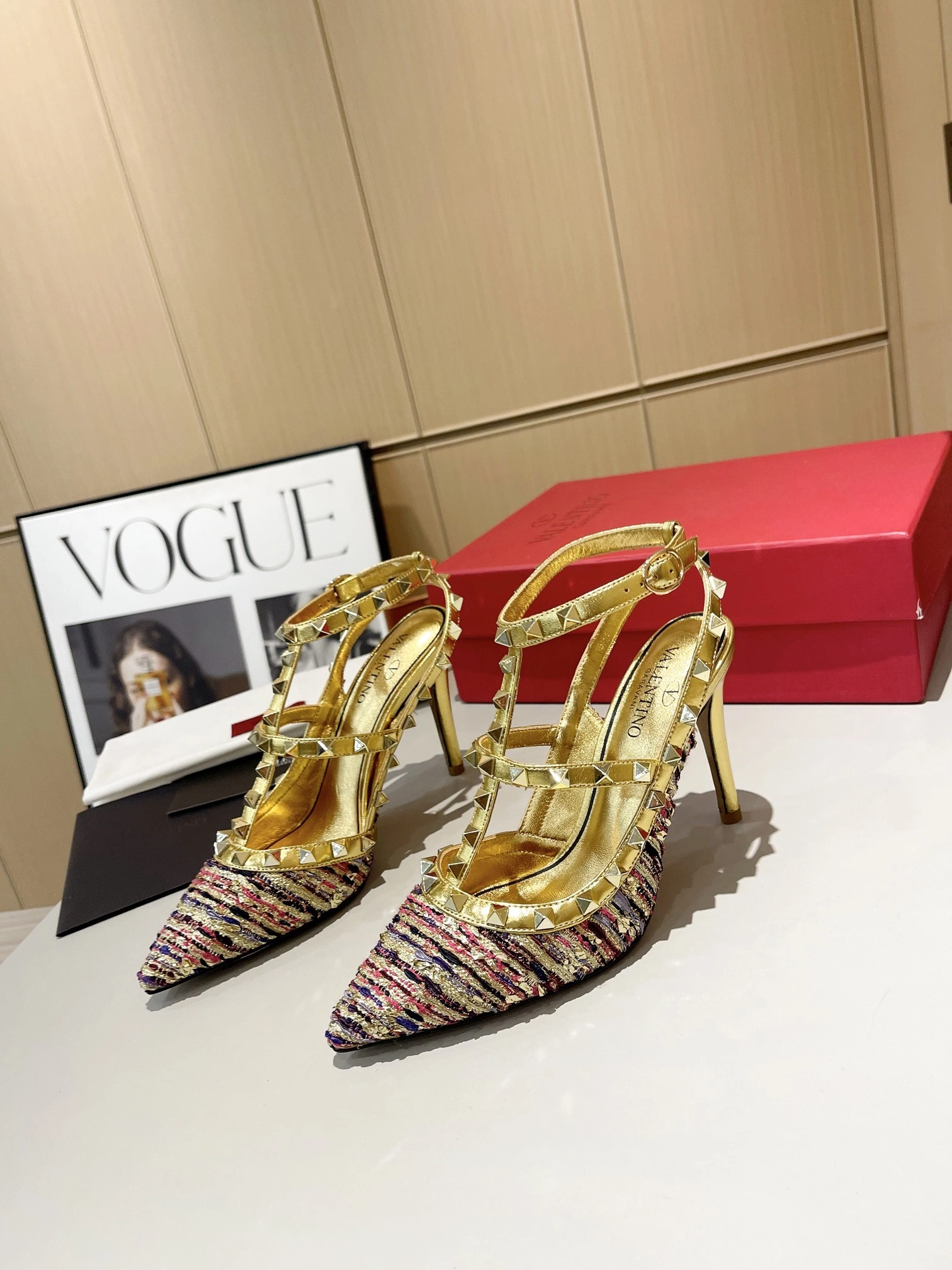 2W2S0393UNLV7F Heel height：9.5CM sheepskin item:DT-X543D2931